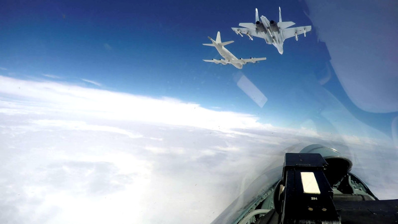 15 июня 2020 года дежурными силами по ПВО ЗВО были своевременно вскрыты действия стратегических бомбардировщиков В-52H ВВС США