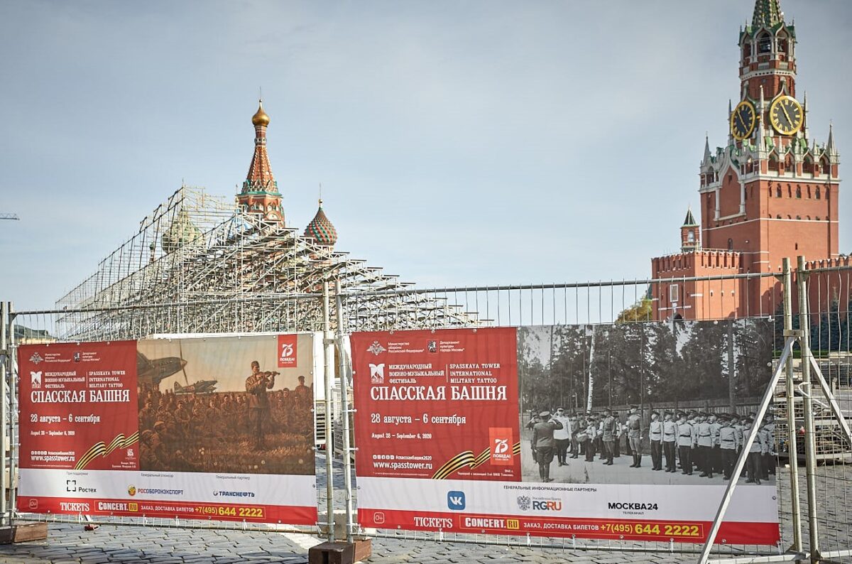 Работы Студии военных художников имени М. Б. Грекова станут украшением площадки Фестиваля «Спасская башня»