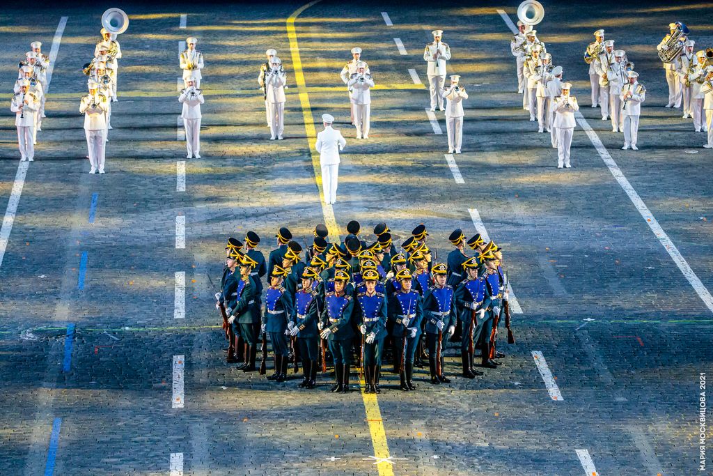 Марши от Президентского оркестра и дань уважения Александру Зацепину в исполнении Центрального военного оркестра