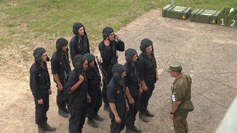 В Нижегородской области в центре боевой подготовки в Мулино с призванными из запаса военнослужащими продолжаются практические занятия по боевой подготовке