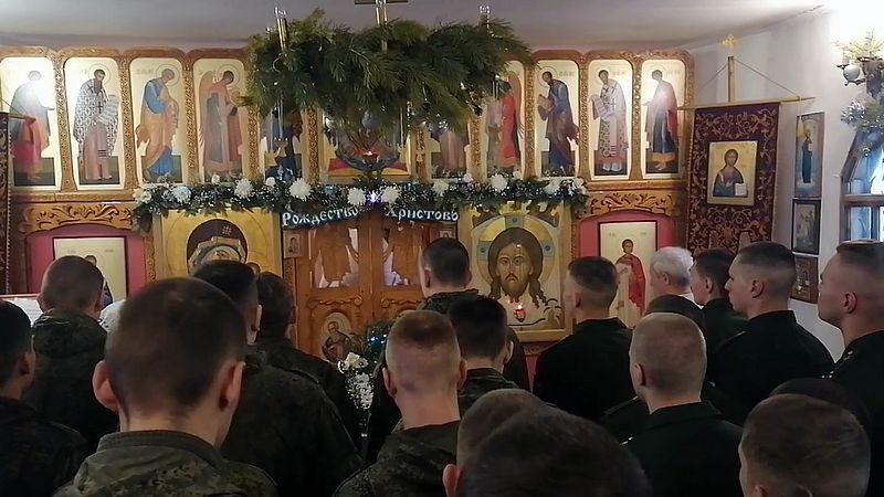 В Республике Бурятия верующие военнослужащие ВВО приняли участие в Рождественской службе