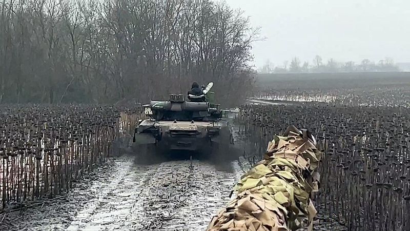 Боевая работа экипажей танков Т-80 ЗВО в зоне проведения СВО