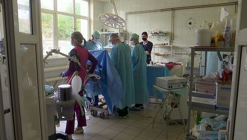 Работа военных медиков в ходе проведения СВО и помощь пострадавшим мирным жителям