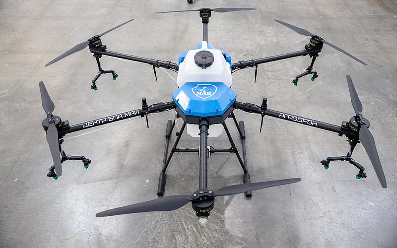 Два дрона для сельского хозяйства создали в МАИ