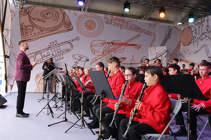 Более 20 коллективов подали заявки на участие в Отборочном этапе Фестиваля детских духовых оркестров «Спасская башня детям»
