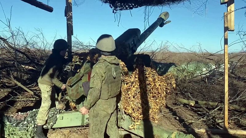 Расчетом гаубицы «Д-30» уничтожены позиции ВСУ в районе населенного пункта Работино Запорожской области